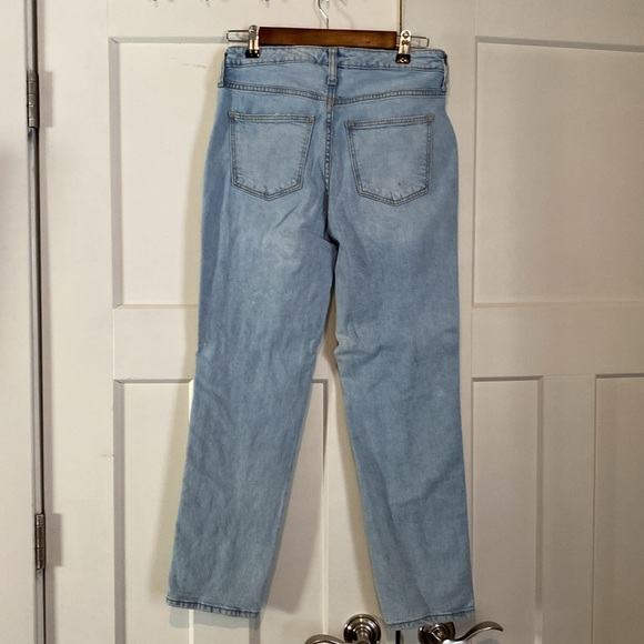 High Rise Jeans - Picture 2 of 3